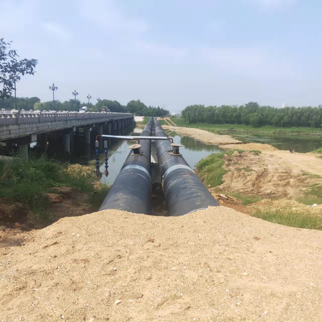 万州西气东输顶管施工输油管道清洗